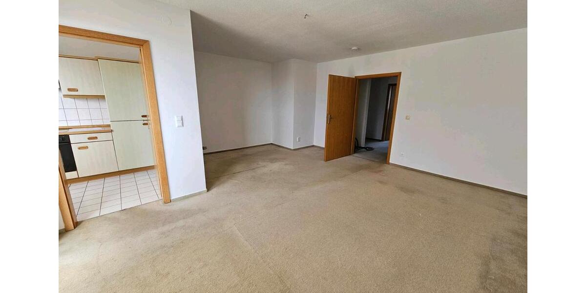 Etagenwohnung Plauen Bahnhofsvorstadt - 2 Zimmer, 65 m&sup2;, 295&euro; | Angebot:25402573