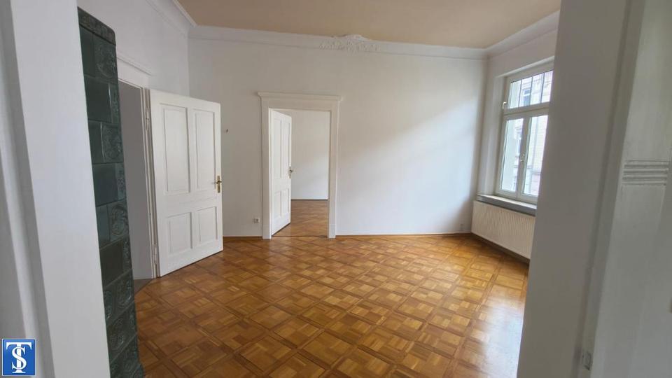 Etagenwohnung Plauen Bahnhofsvorstadt - 4 Zimmer, 105 m&sup2;, 600&euro; | Angebot:20200948