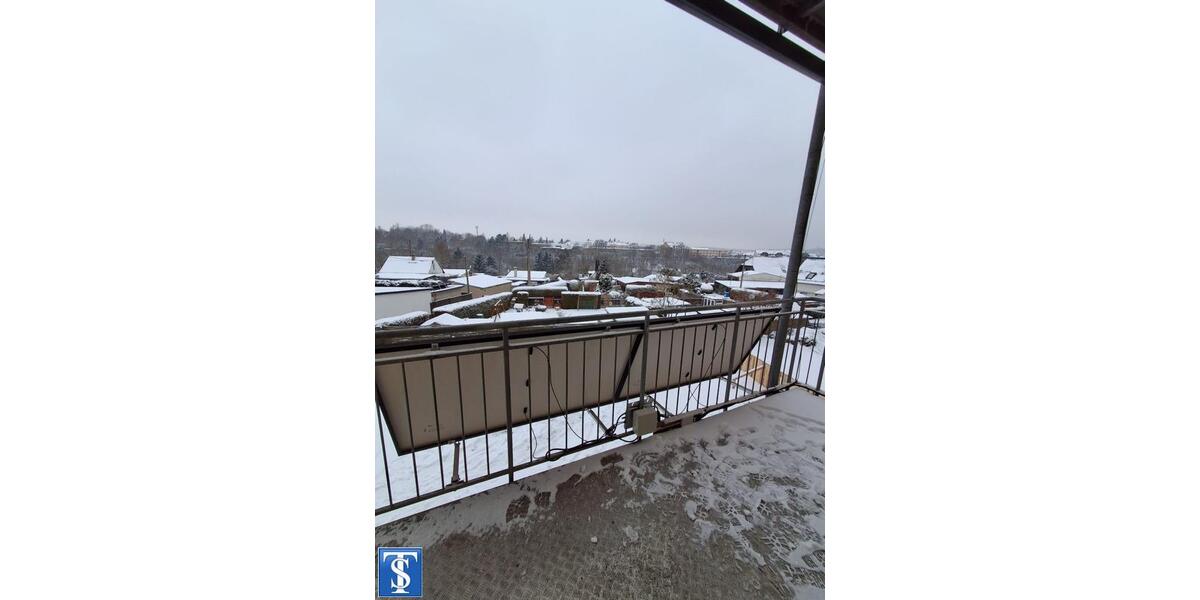 Etagenwohnung Plauen Altstadt - 4 Zimmer, 95 m&sup2;, 525&euro; | Angebot:25792778