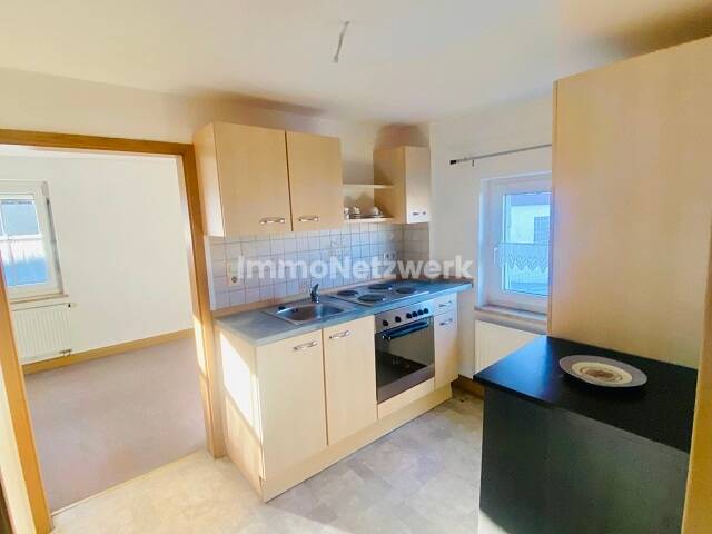 Einfamilienhaus Oberkotzau - 7 Zimmer, 215 m&sup2;, 115.000&euro; | Angebot:25714659