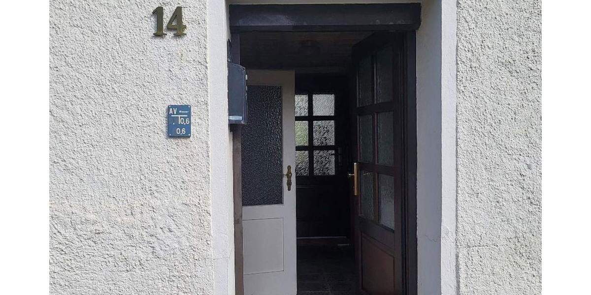 Einfamilienhaus Lengenfeld - 3 Zimmer, 90 m&sup2;, 39.000&euro; | Angebot:25670679