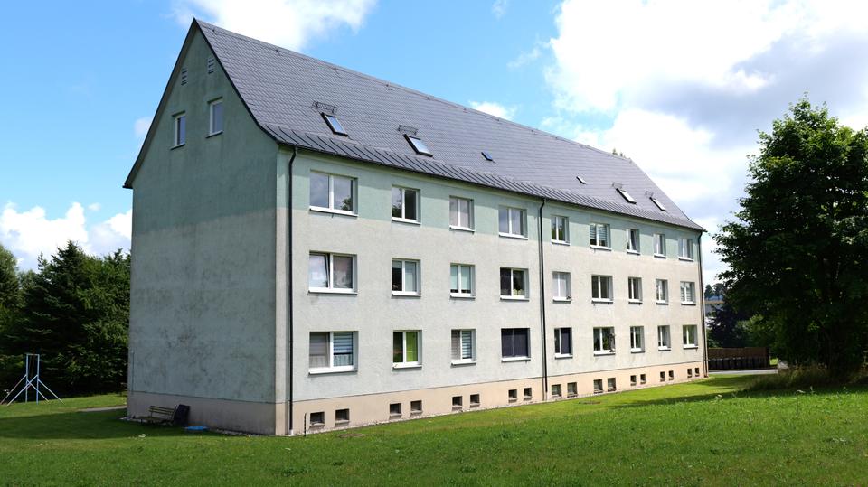 Etagenwohnung Falkenstein/Vogtland Vogtland - 2 Zimmer, 46 m&sup2;, 250&euro; | Angebot:24456640