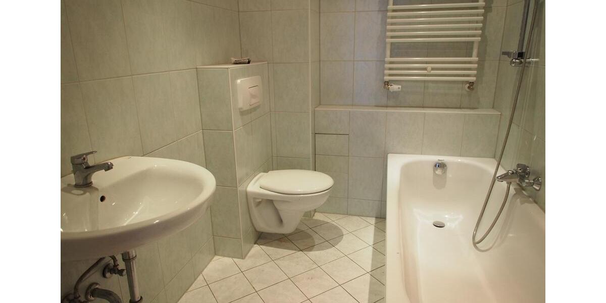 Etagenwohnung Auerbach/Vogtland Vogtland - 4 Zimmer, 95 m&sup2;, 450&euro; | Angebot:25981887