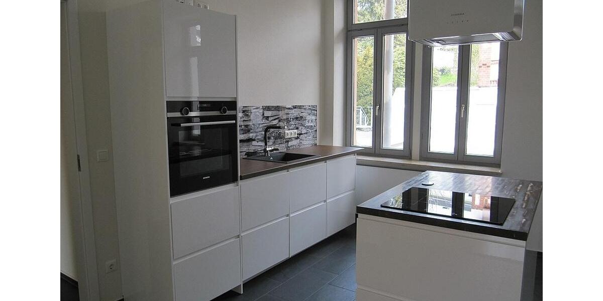 Etagenwohnung Markneukirchen - 5 Zimmer, 139 m&sup2;, 1.200&euro; | Angebot:25487030