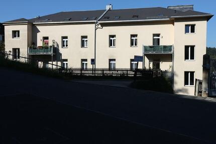 Wohnung Greiz - 2 Zimmer, 43 m&sup2;, 243&euro; | Angebot:25883785