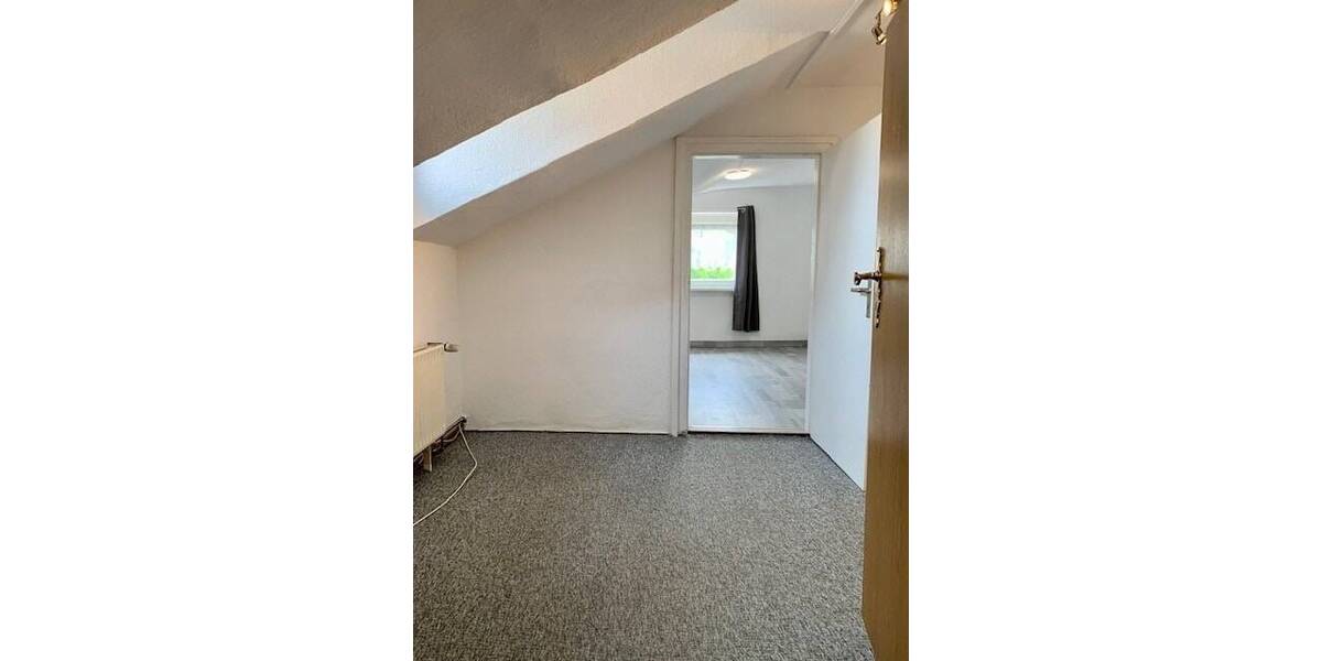 Reihenendhaus Reichenbach - 6 Zimmer, 127 m&sup2;, 99.000&euro; | Angebot:25662050