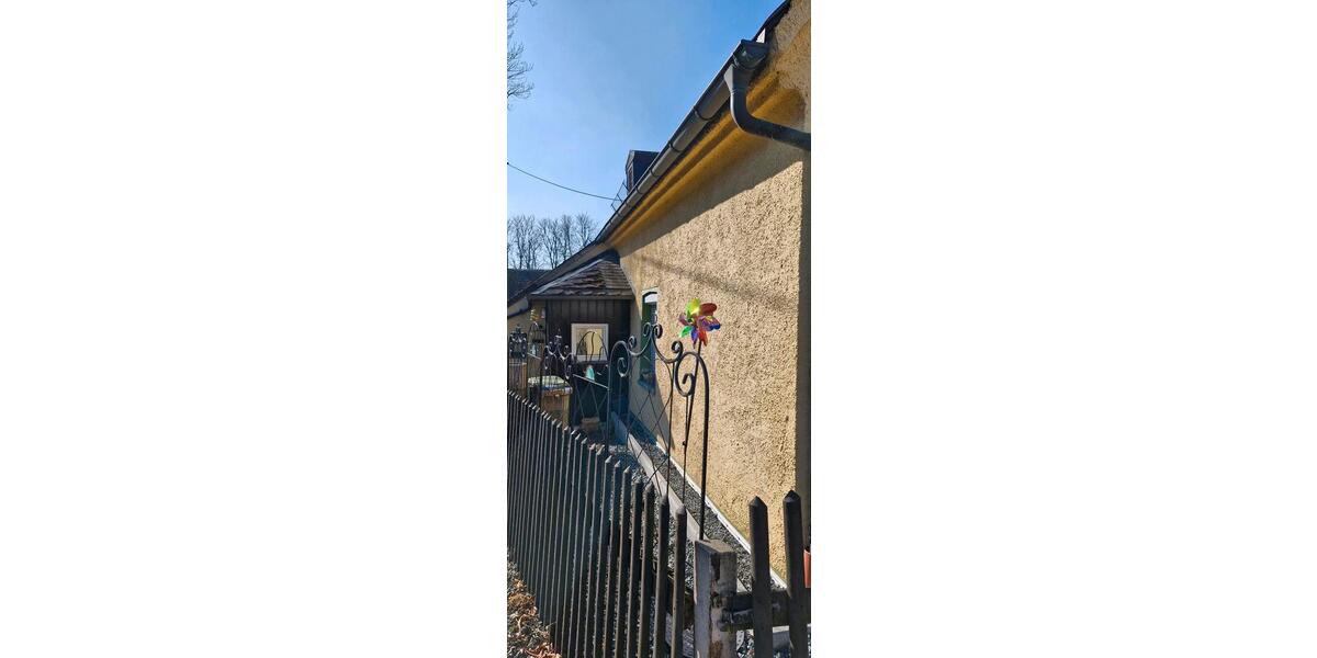 Einfamilienhaus Oelsnitz (Vogtland) - 4 Zimmer, 100 m&sup2;, 28.000&euro; | Angebot:25791828