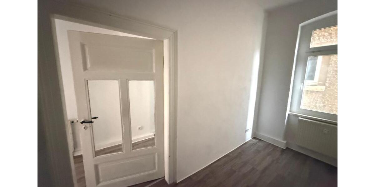 Etagenwohnung Greiz - 4 Zimmer, 115 m&sup2;, 650&euro; | Angebot:25887625