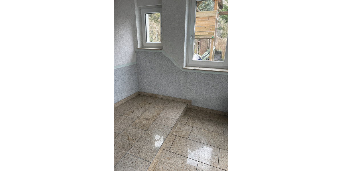 Mehrfamilienhaus, Wohnhaus Auerbach - 6 Zimmer, 200 m&sup2;, 199.000&euro; | Angebot:25708243