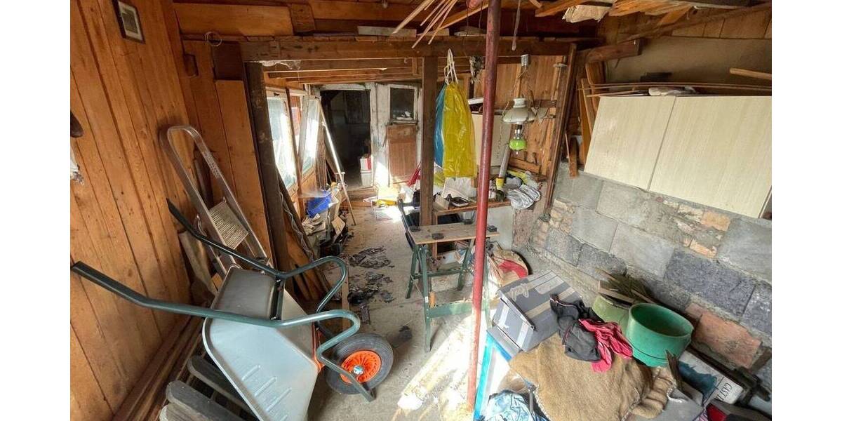 Einfamilienhaus Rodewisch - 5 Zimmer, 150 m&sup2;, 85.000&euro; | Angebot:25662568