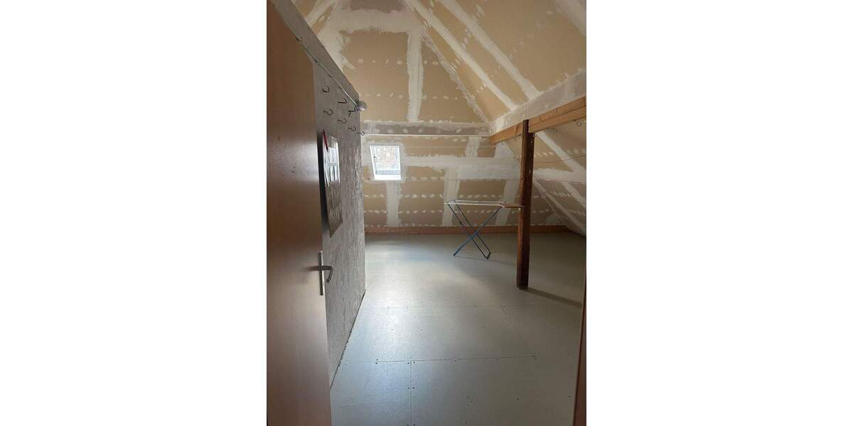 Etagenwohnung Netzschkau - 2 Zimmer, 53 m&sup2;, 268&euro; | Angebot:25864441