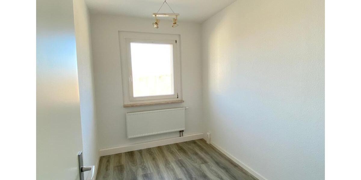 Etagenwohnung Schöneck/Vogtland Vogtland - 3 Zimmer, 68 m&sup2;, 355&euro; | Angebot:22522185