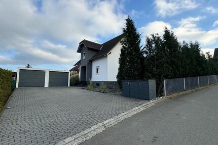 Haus Döhlau - 4 Zimmer, 113 m&sup2;, 430.000&euro; | Angebot:25048323