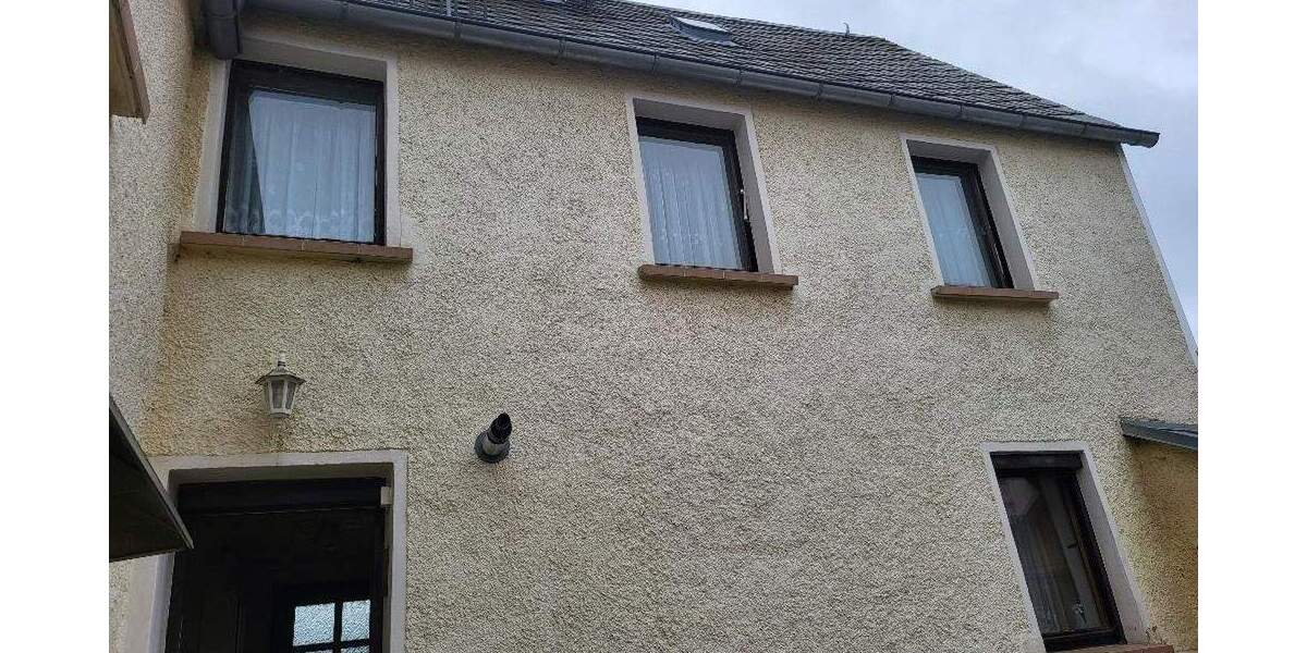 Einfamilienhaus Lengenfeld - 3 Zimmer, 90 m&sup2;, 39.000&euro; | Angebot:25670679