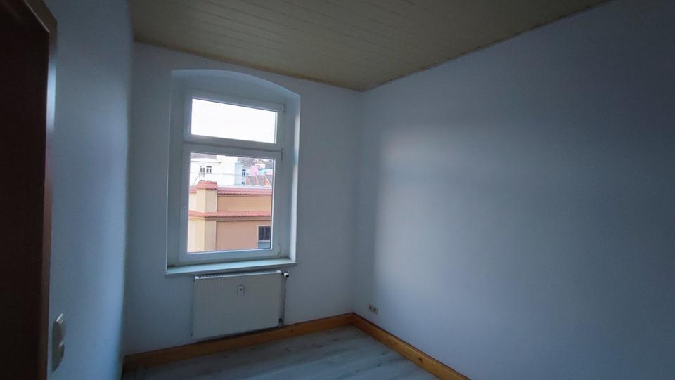 Etagenwohnung Greiz - 2 Zimmer, 50 m&sup2;, 420&euro; | Angebot:25719657