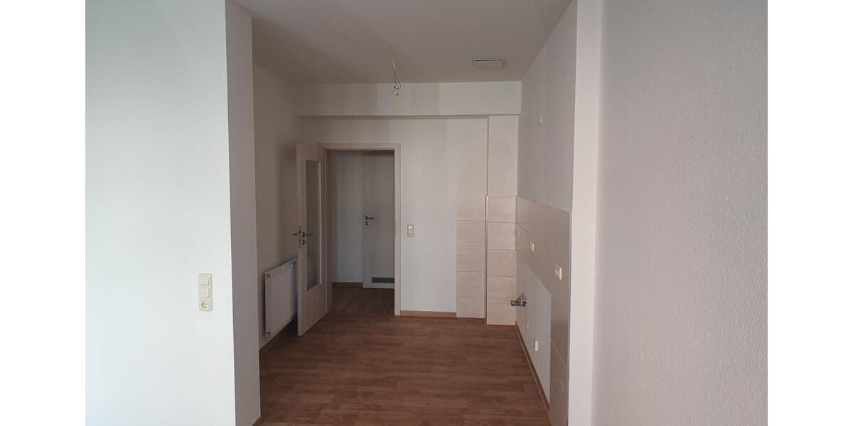 Erdgeschoßwohnung Schleiz - 2 Zimmer, 61 m&sup2;, 420&euro; | Angebot:25377417