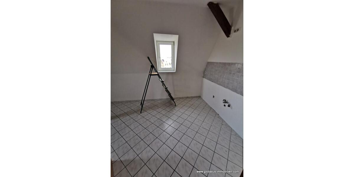 Etagenwohnung Plauen Altstadt - 4 Zimmer, 115 m&sup2;, 547&euro; | Angebot:25865206