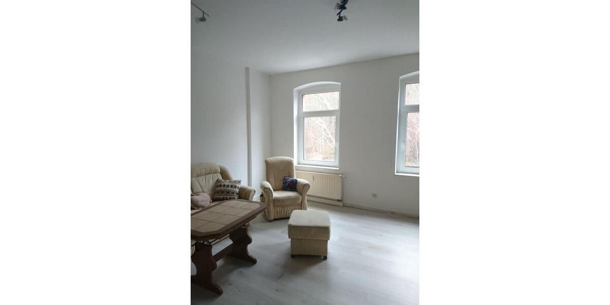 Etagenwohnung Reichenbach im Vogtland - 2 Zimmer, 46 m&sup2;, 460&euro; | Angebot:25021711