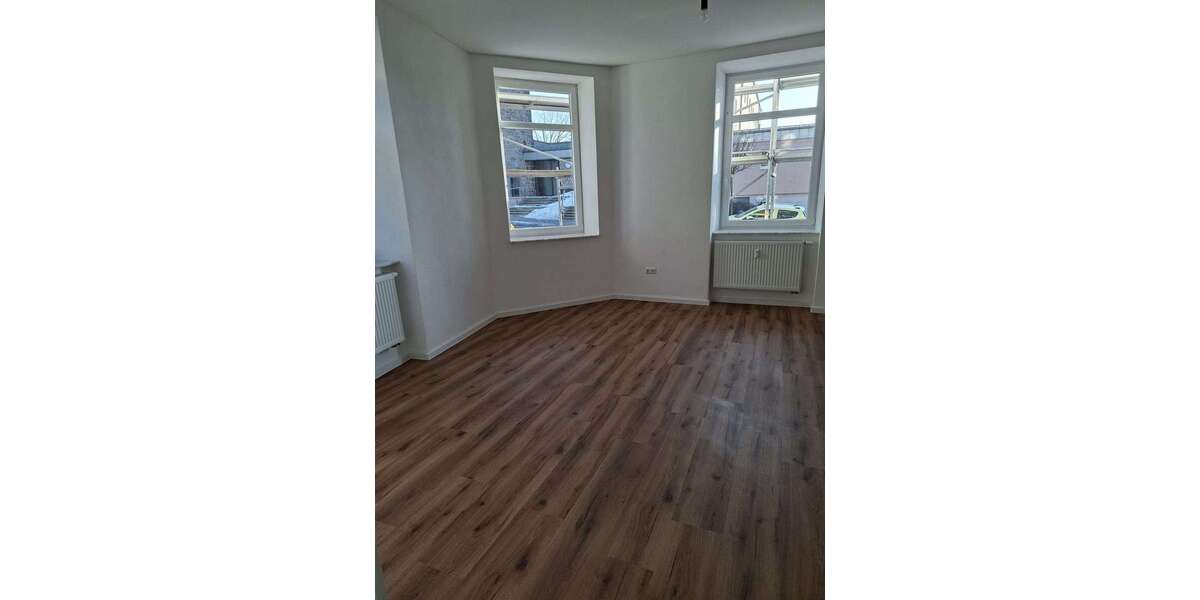Etagenwohnung Hof Altstadt - 2 Zimmer, 62 m&sup2;, 592&euro; | Angebot:25380661