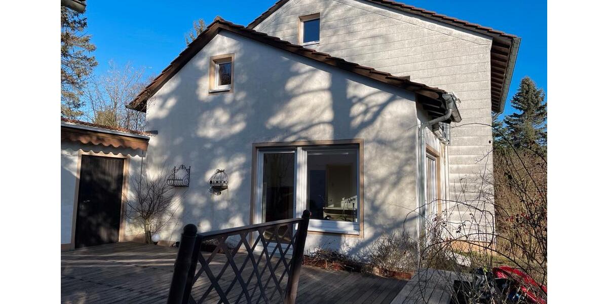 Einfamilienhaus Hof Christiansreuth - 9 Zimmer, 200 m&sup2;, 1.500&euro; | Angebot:26634673