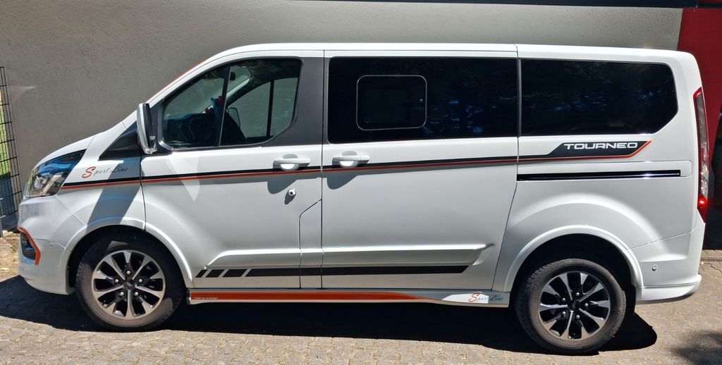 Ford Tourneo Custom 75.000 km 31.100 &euro; Treuen 08233