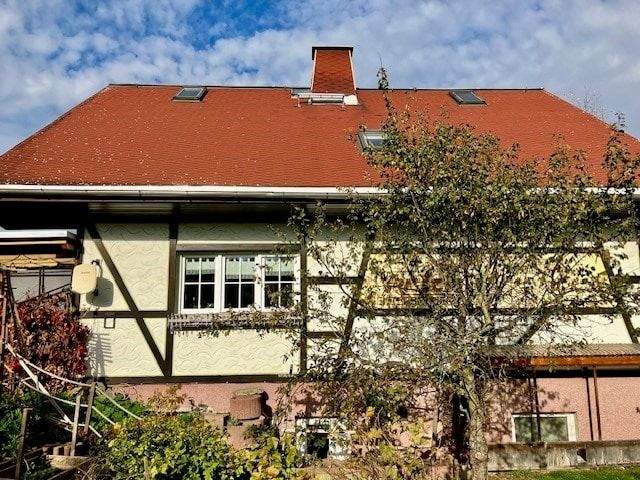 Einfamilienhaus Rodewisch - 1 Zimmer, 145 m&sup2;, 245.000&euro; | Angebot:25662084