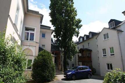 Wohnung Plauen Neundorfer Vorstadt - 3 Zimmer, 74 m&sup2;, 480&euro; | Angebot:25104022