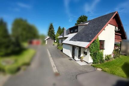 Haus Falkenstein/Vogtland Vogtland - 9 Zimmer, 230 m&sup2;, 260.000&euro; | Angebot:24464955
