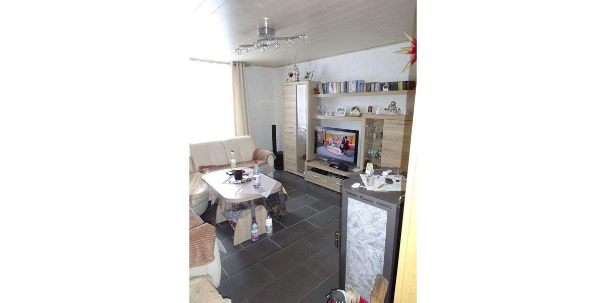 Etagenwohnung Treuen - 3 Zimmer, 57 m&sup2;, 25.900&euro; | Angebot:26731091