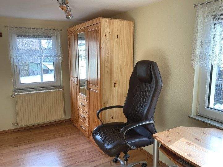 Einfamilienhaus Weischlitz Rodersdorf - 3 Zimmer, 70 m&sup2;, 105.000&euro; | Angebot:25741512