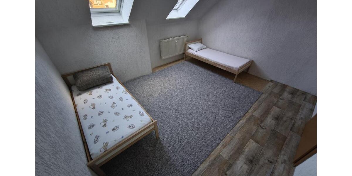 Etagenwohnung Reichenbach im Vogtland Obermylau - 3 Zimmer, 62 m&sup2;, 299&euro; | Angebot:24814200