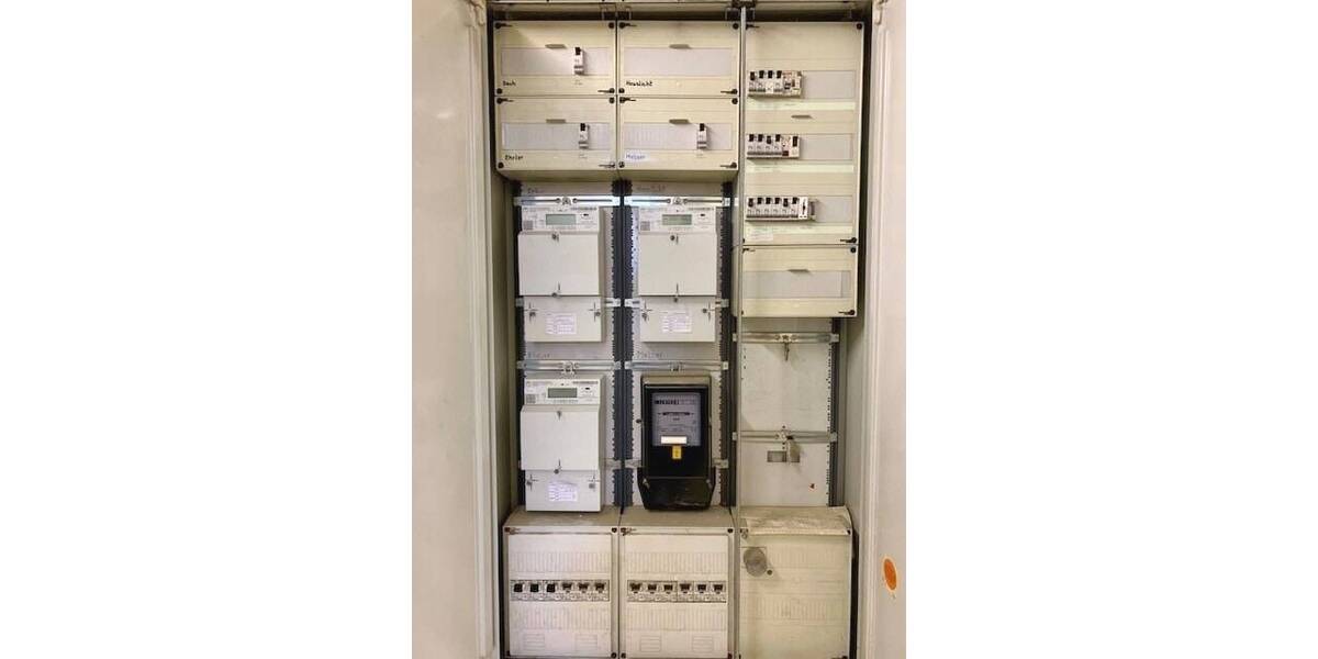 Gewerbeobjekt Reichenbach - 7 Zimmer, 180.000&euro; | Angebot:25662103