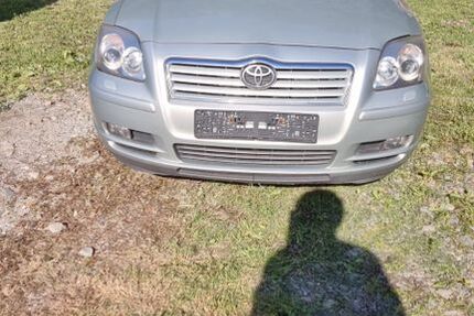 Toyota Avensis 278.967 km 970 &euro; Reichenbach 08468
