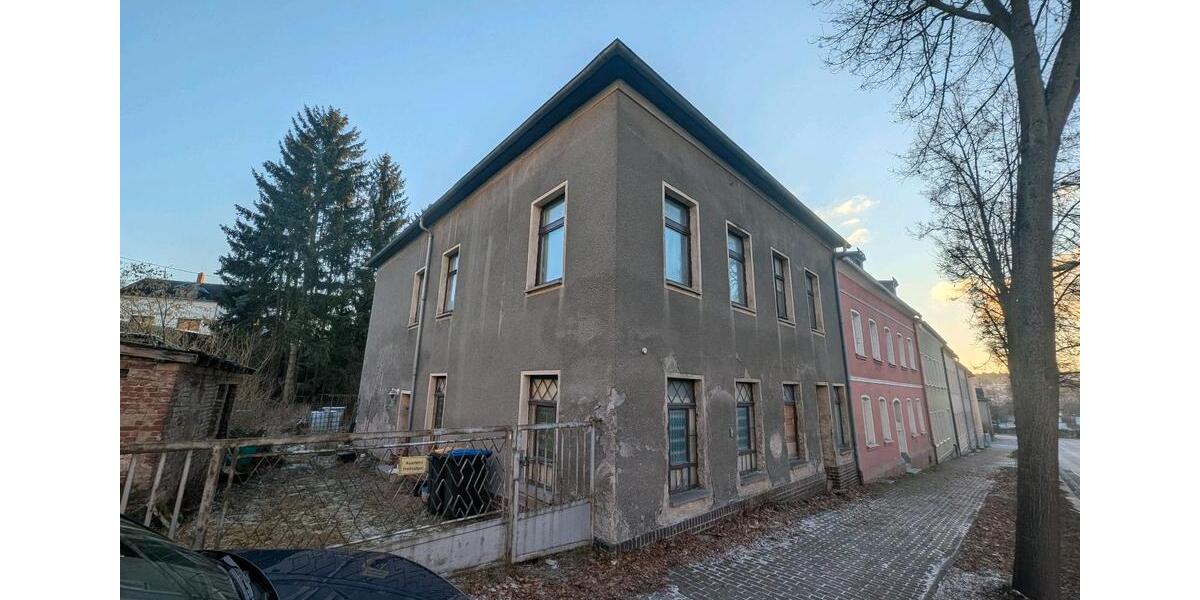 Reihenhaus Auerbach/Vogtland Vogtland - 12 Zimmer, 150 m&sup2;, 45.000&euro; | Angebot:26786740