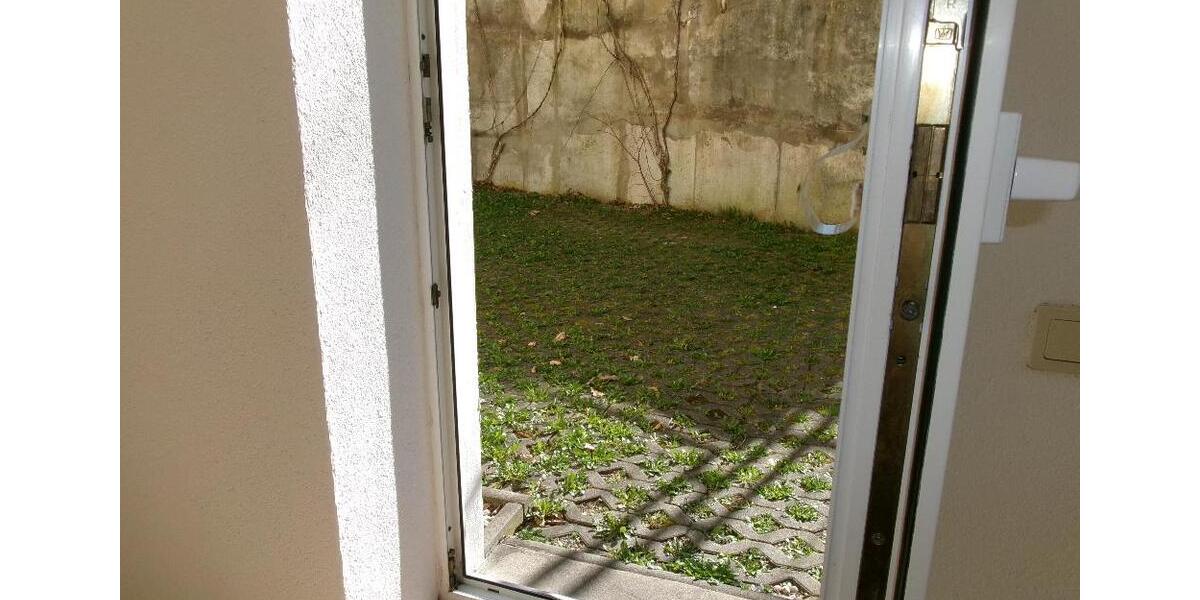 Gewerbeobjekt Ellefeld - 2 Zimmer, 110 m&sup2;, 350&euro; | Angebot:20443717