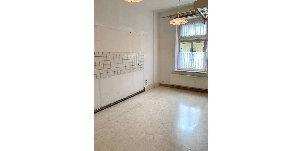 Mehrfamilienhaus, Wohnhaus Reichenbach - 8 Zimmer, 243 m&sup2;, 75.000&euro; | Angebot:25741445