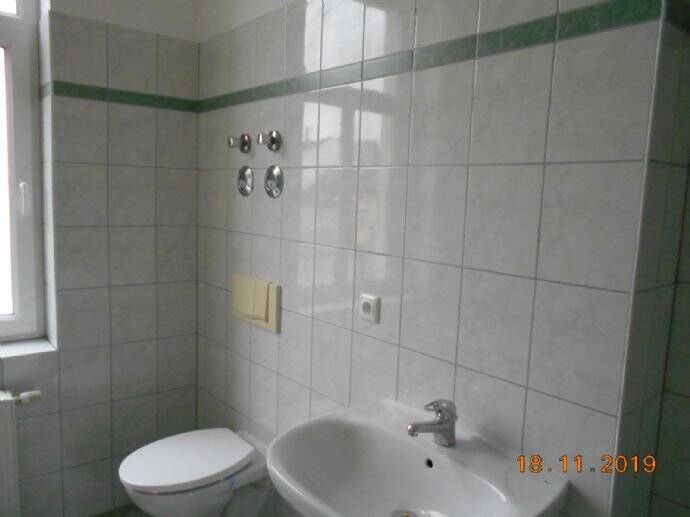 Etagenwohnung Plauen Stadtmitte - 4 Zimmer, 95 m&sup2;, 72.000&euro; | Angebot:26723147
