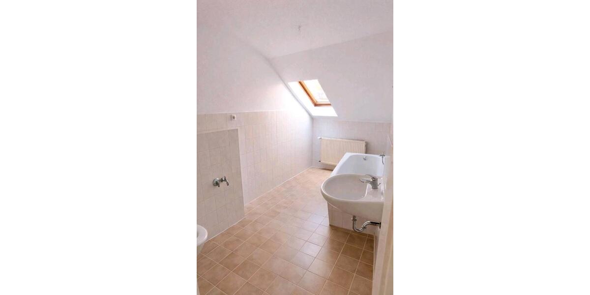 Etagenwohnung Adorf/Vogtland Vogtland - 2 Zimmer, 61 m&sup2;, 34.580&euro; | Angebot:26059027