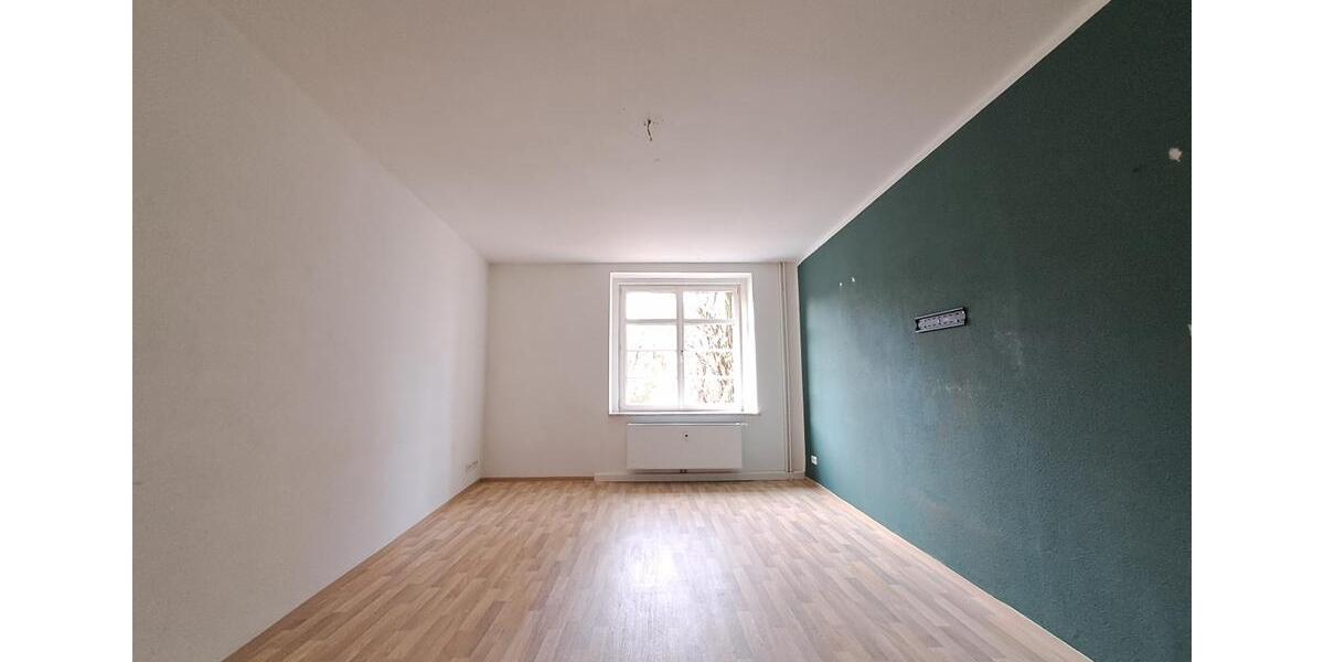 Etagenwohnung Plauen Alt Chrieschwitz - 2 Zimmer, 57 m&sup2;, 296&euro; | Angebot:25806592