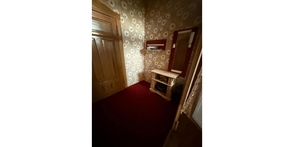 Einfamilienhaus Markneukirchen - 12 Zimmer, 150 m&sup2;, 75.000&euro; | Angebot:27042846
