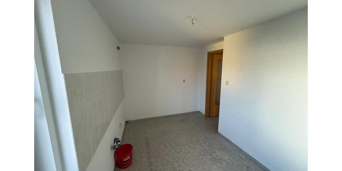 Etagenwohnung Auma-Weidatal Weidatal - 3 Zimmer, 64 m&sup2;, 335&euro; | Angebot:25138394