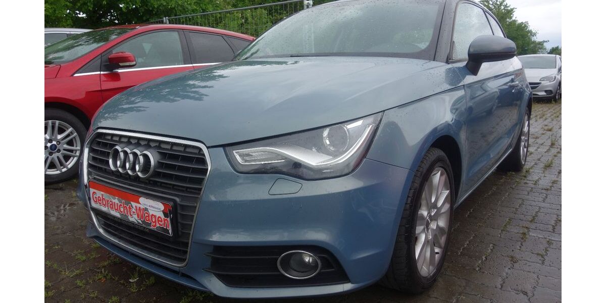 Audi A1 241.000 km 2.590 &euro; Hof 95030