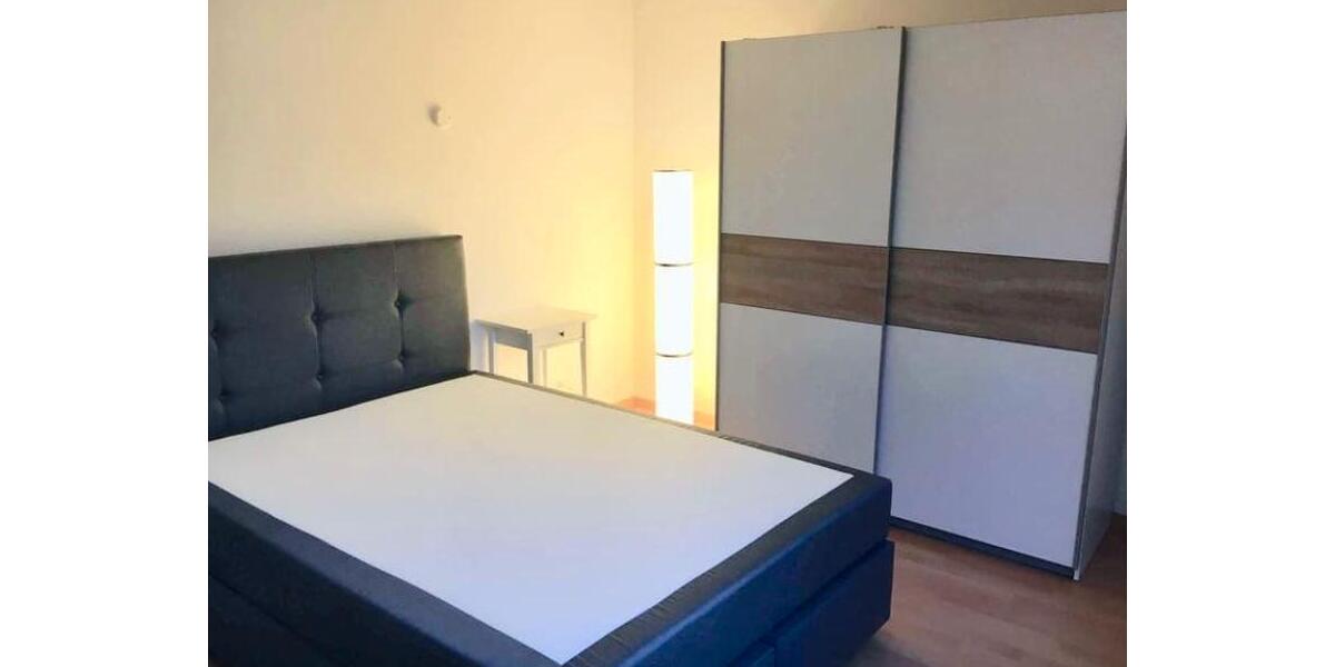 Etagenwohnung Plauen Bahnhofsvorstadt - 2 Zimmer, 48 m&sup2;, 390&euro; | Angebot:25998005