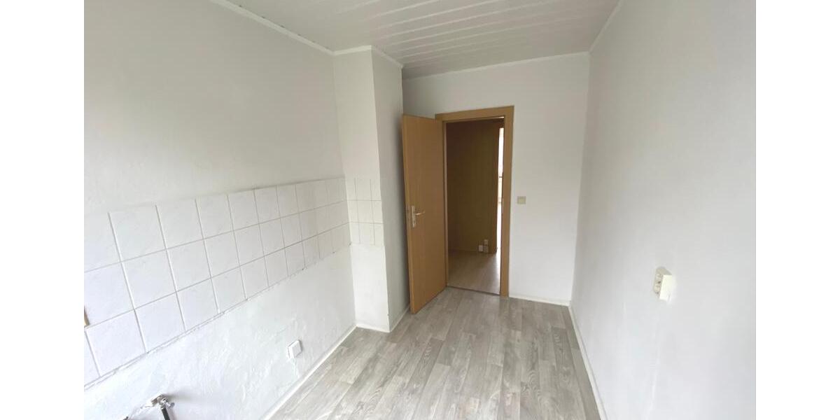 Etagenwohnung Elsterberg - 3 Zimmer, 58 m&sup2;, 249&euro; | Angebot:15844912