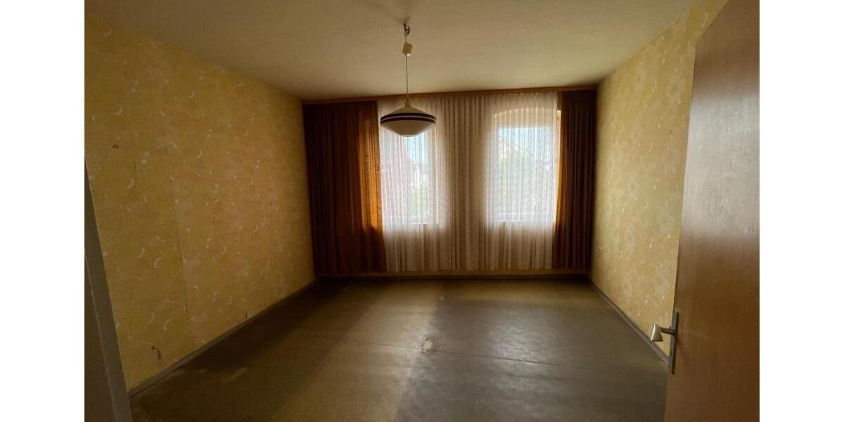 Mehrfamilienhaus, Wohnhaus Rehau - 10 Zimmer, 160 m&sup2;, 110.000&euro; | Angebot:26227229