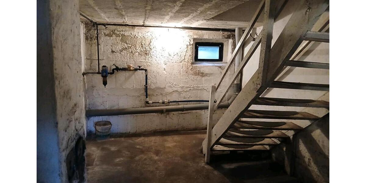 Reihenhaus Weischlitz - 7 Zimmer, 80 m&sup2;, 69.500&euro; | Angebot:26600960
