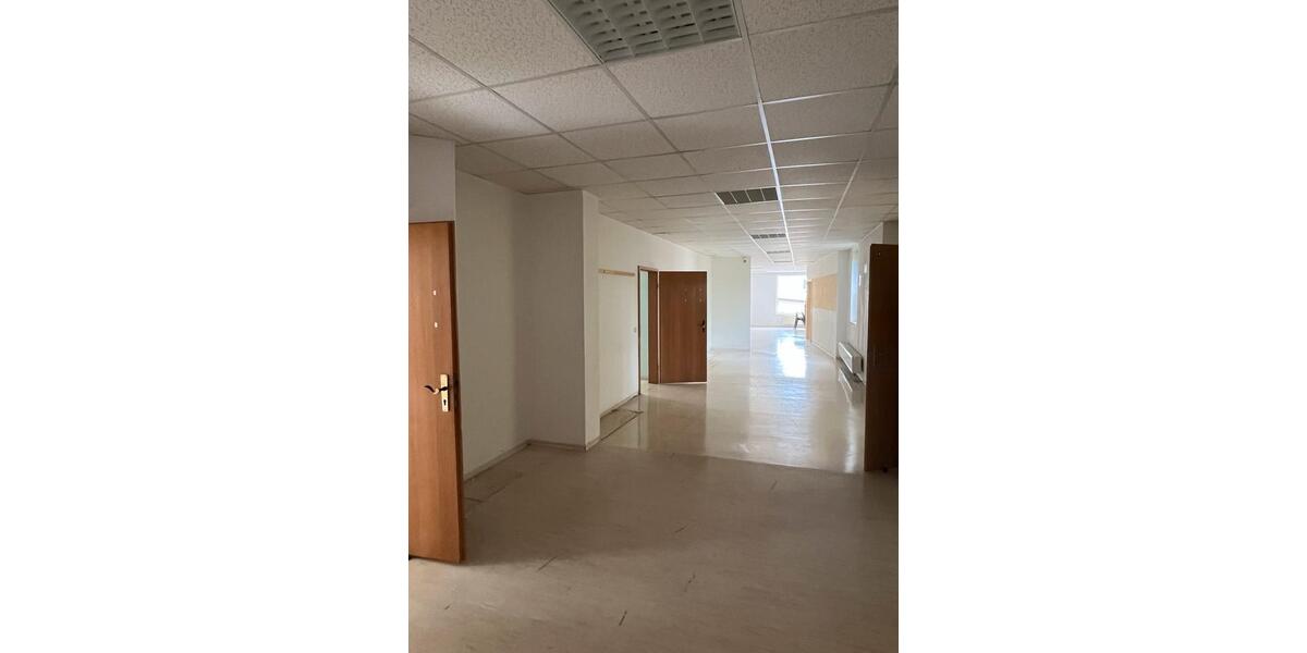 Gewerbeobjekt Zeulenroda-Triebes Triebes - 1.980&euro; | Angebot:22596910