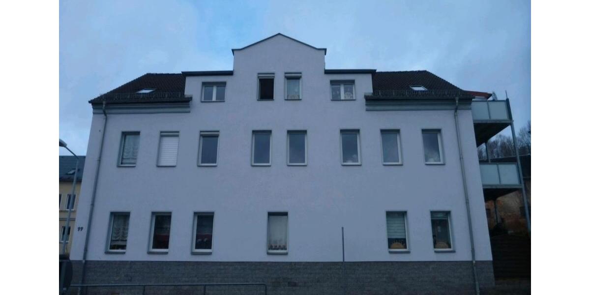 Dachgeschoßwohnung Reichenbach im Vogtland - 2 Zimmer, 45 m&sup2;, 495&euro; | Angebot:24535100