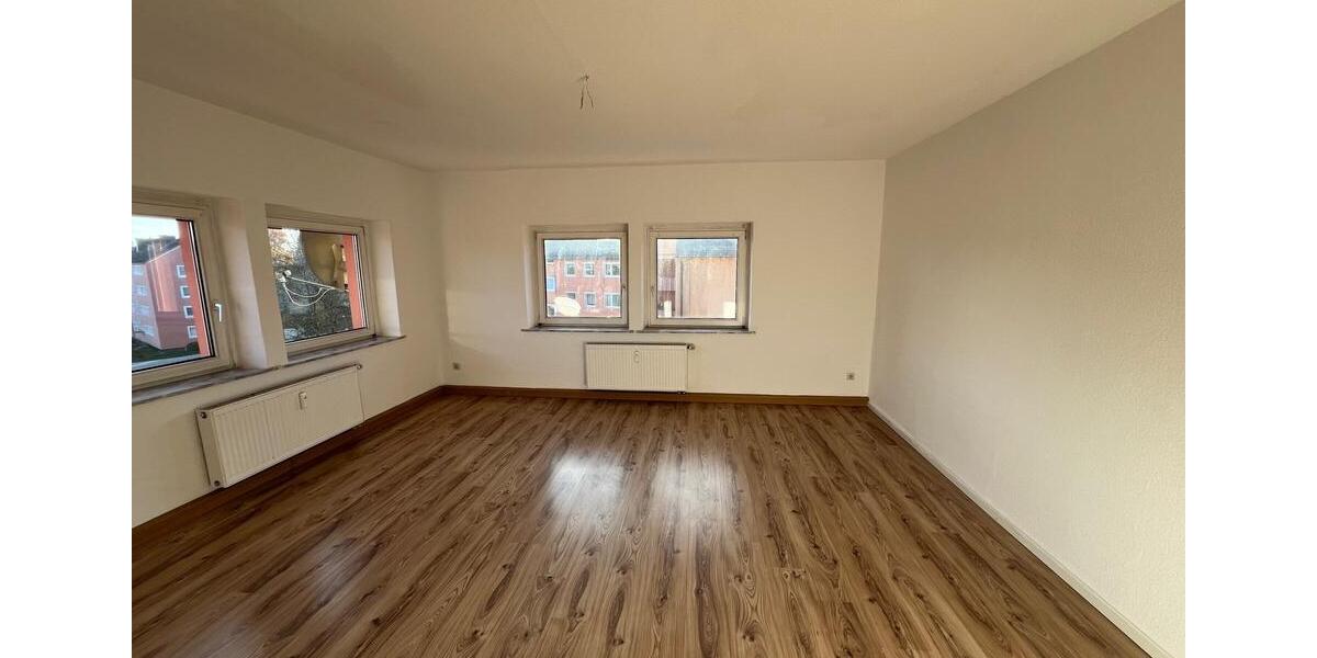 Etagenwohnung Hof Neuhof - 4 Zimmer, 99 m&sup2;, 650&euro; | Angebot:24192666