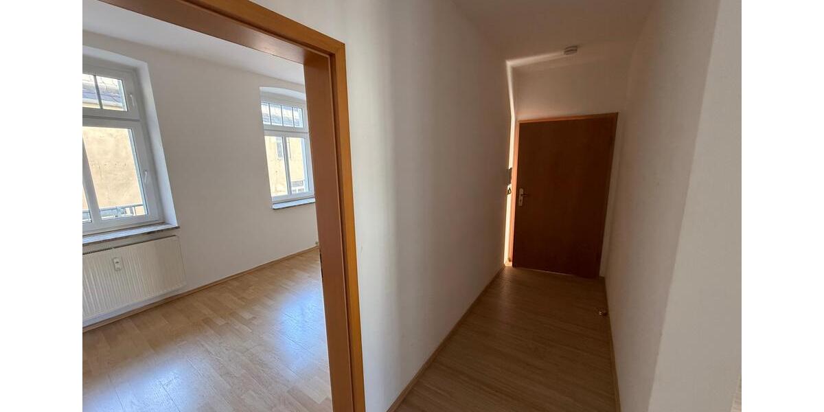 Etagenwohnung Greiz - 3 Zimmer, 79 m&sup2;, 465&euro; | Angebot:26050264